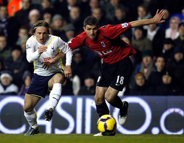 更是折射出 更是折射出