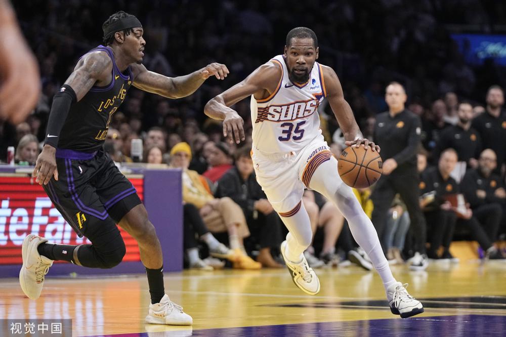 场上不断创 场上不断创