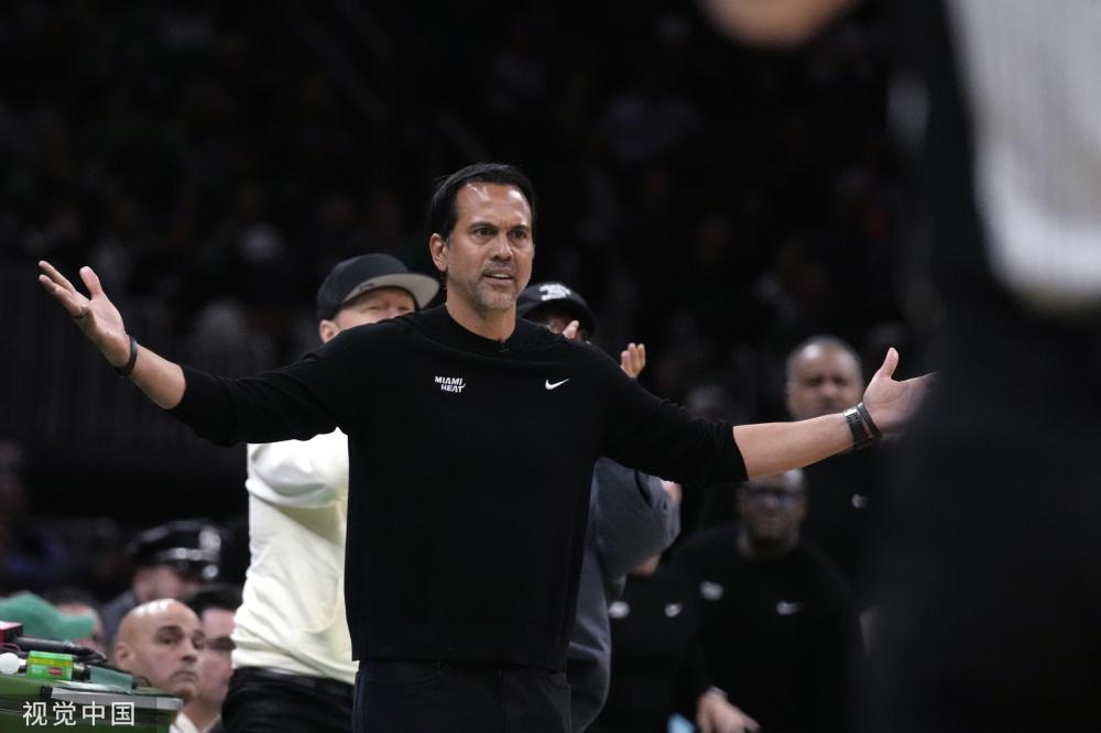 在本赛季对 在本赛季对